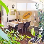 Casa Sarita - Well Maintained House In With Pool Σαλέ Chayofa